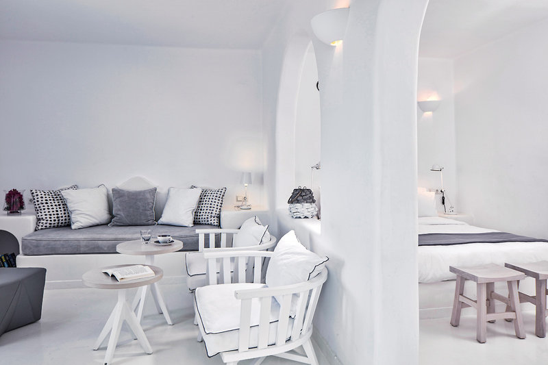 Cliff Side Suites 11