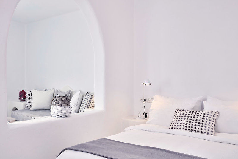 Cliff Side Suites 14