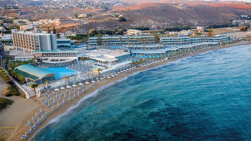 Arina Beach Hotel & Bungalows 1
