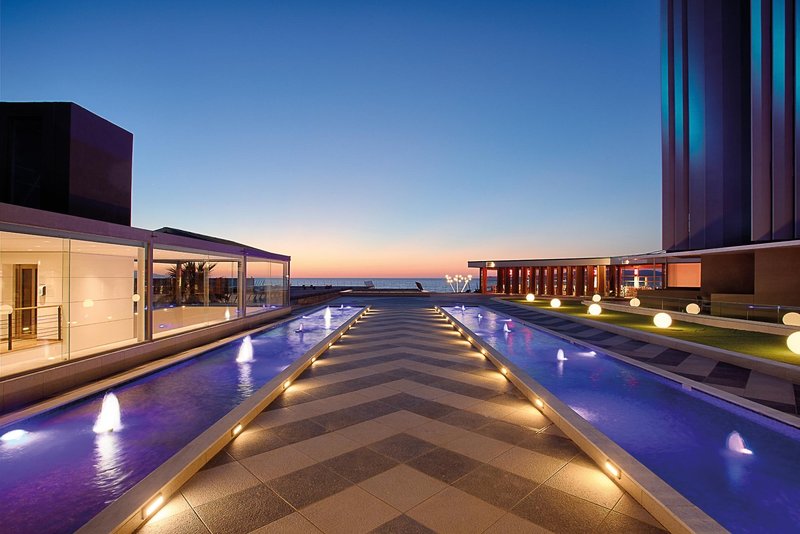 Arina Beach Hotel & Bungalows 5