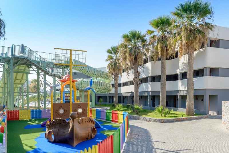 Arina Beach Hotel & Bungalows 63