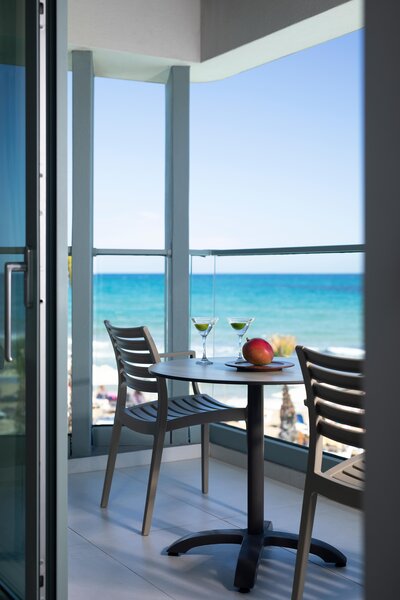 Arina Beach Hotel & Bungalows 79