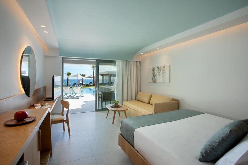 Arina Beach 121
