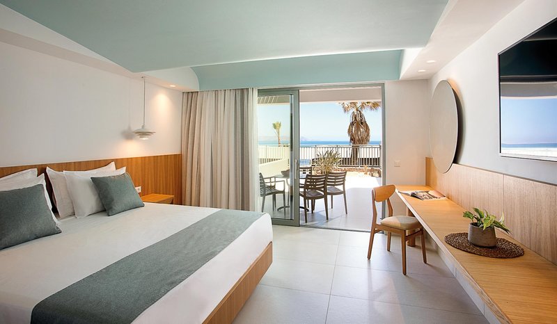 Arina Beach 41