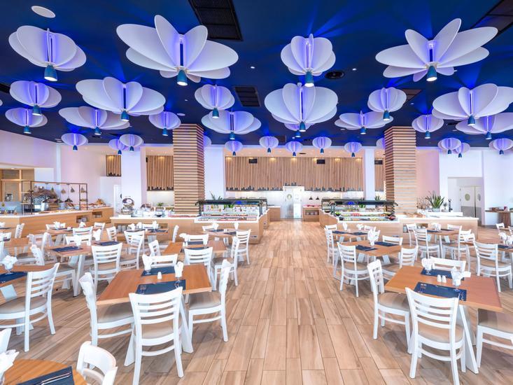 Arina Beach Hotel & Bungalows 5 - Restaurant