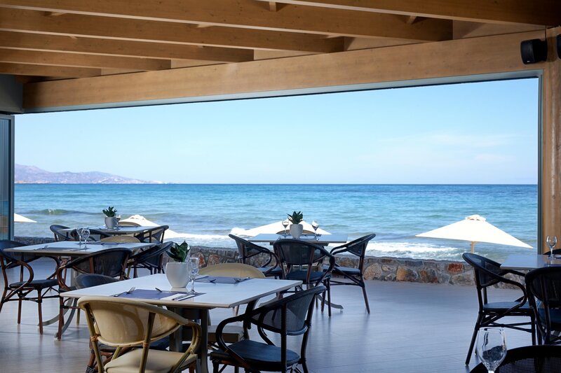 Arina Beach Hotel & Bungalows 101 - Restaurant