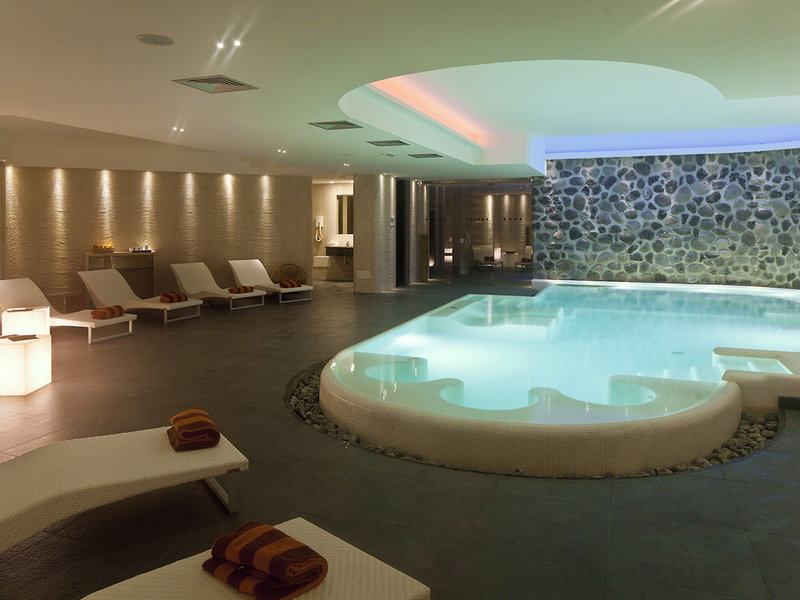 Therasia Resort Sea & Spa 14
