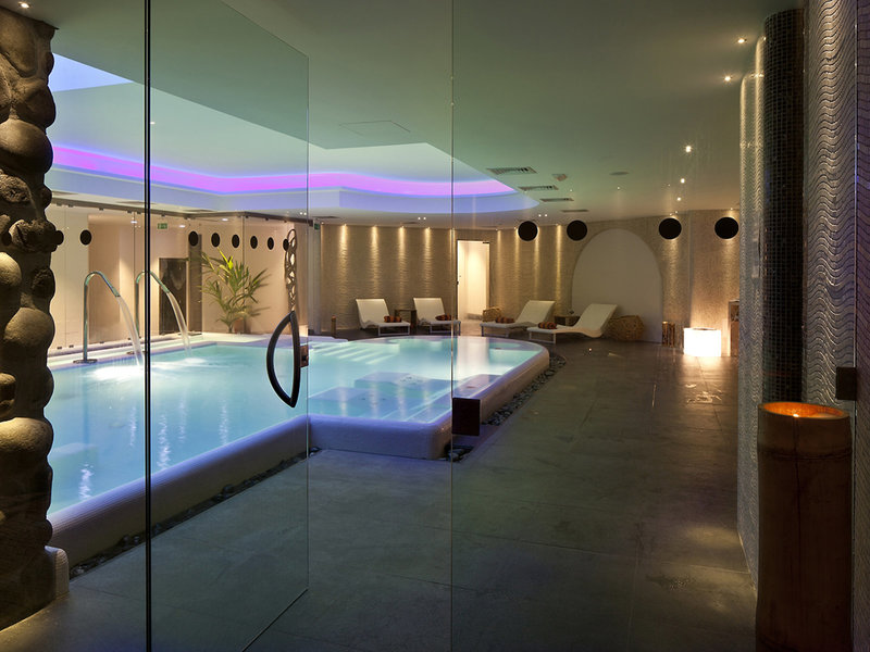 Therasia Resort Sea & Spa 15