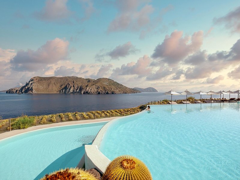 Therasia Resort Sea & Spa 18