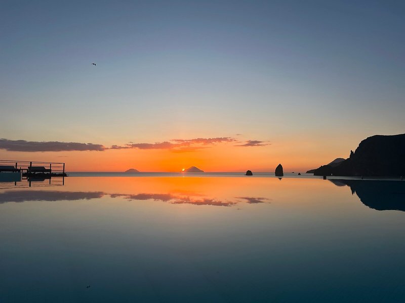 Therasia Resort Sea & Spa 22