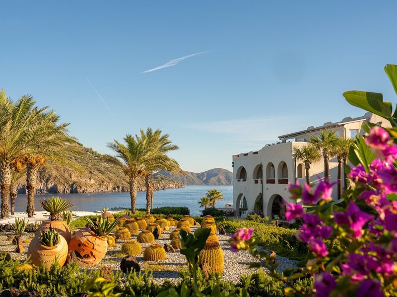 Therasia Resort Sea & Spa 39