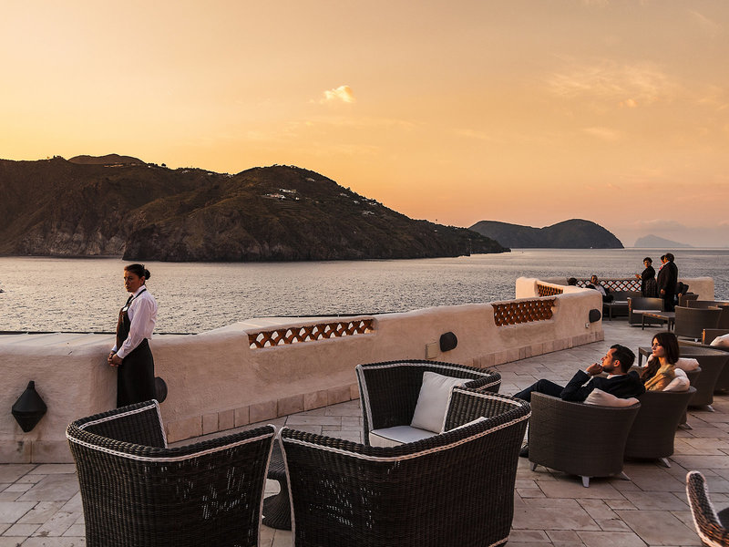 Therasia Resort Sea & Spa 41