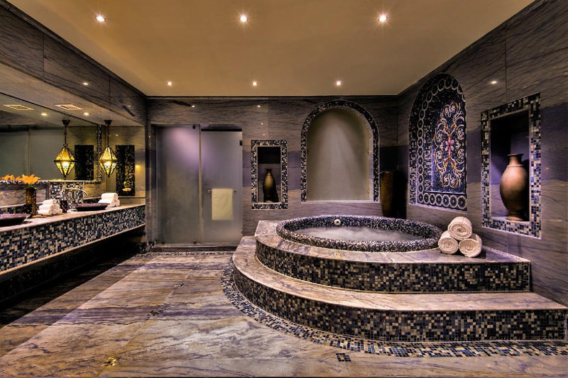 The Ritz-Carlton Sharq Village & Spa 8