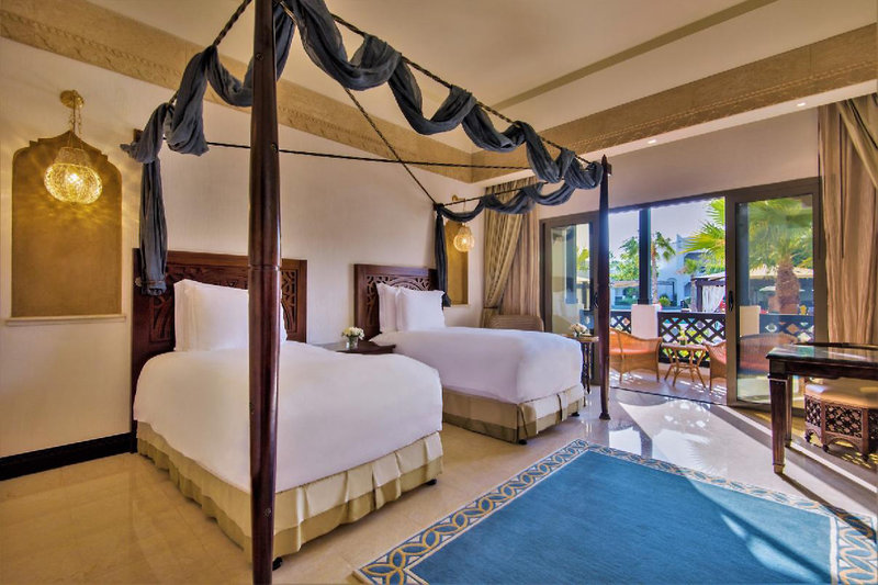 The Ritz-Carlton Sharq Village & Spa 13