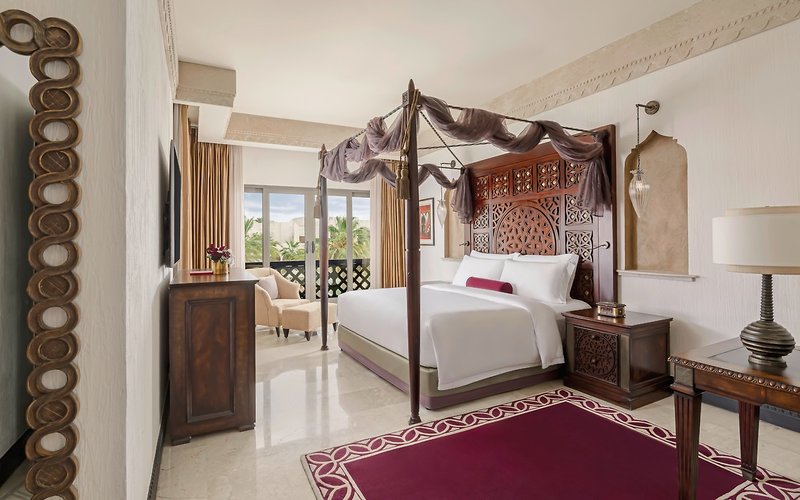 The Ritz-Carlton Sharq Village & Spa 11