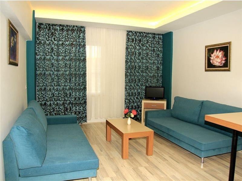 Ark Apart & Suite Hotel 38