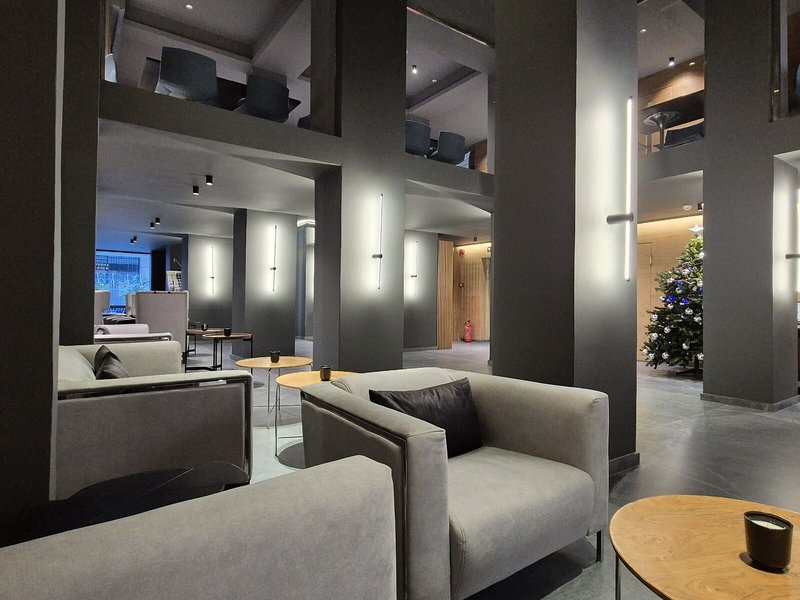 The Alassia Hotel 10