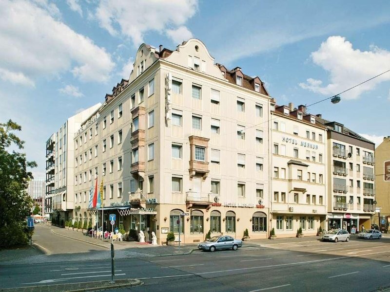 Ringhotel Loew's Merkur 1