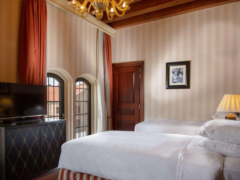 Hilton Molino Stucky Venice 4