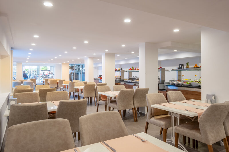 Viking Beach Hotel & Spa 5