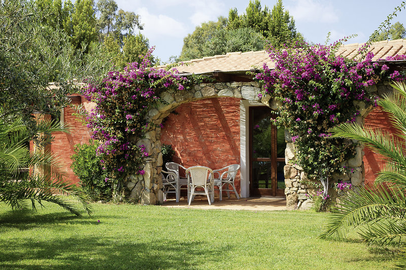 Garden Beach Hotel & Resort 4