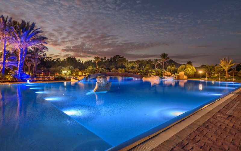 Garden Beach Hotel & Resort 2