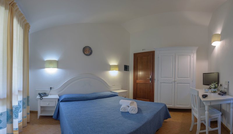 Garden Beach Hotel & Resort 10