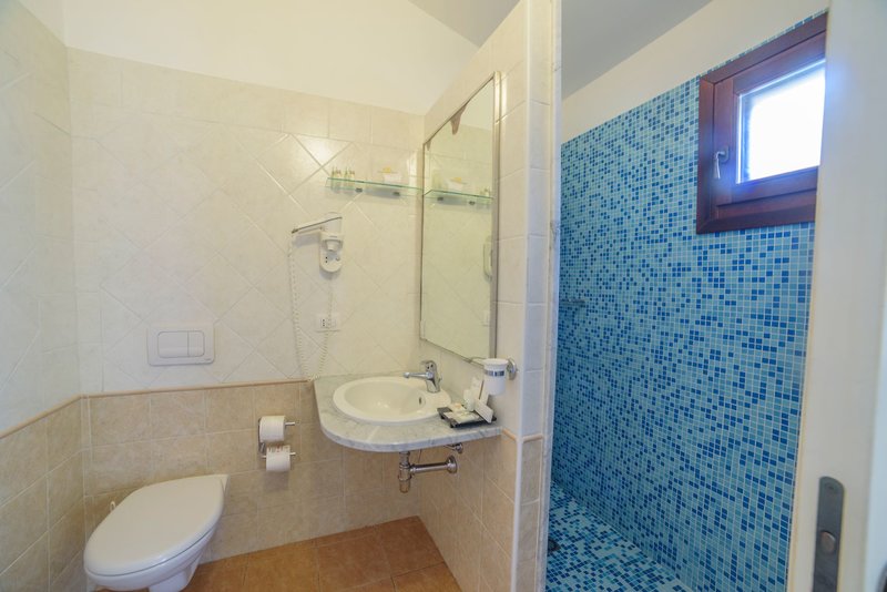 Garden Beach Hotel & Resort 11