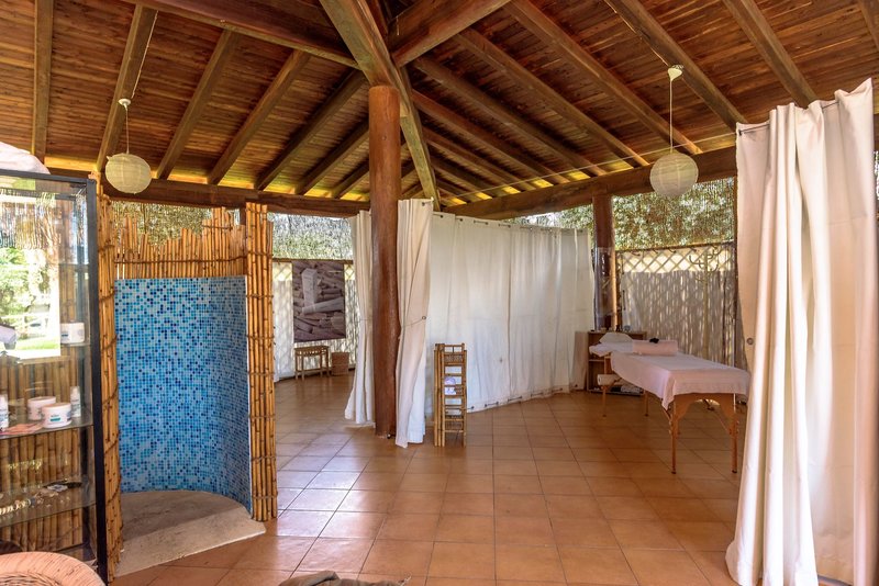 Garden Beach Hotel & Resort 18