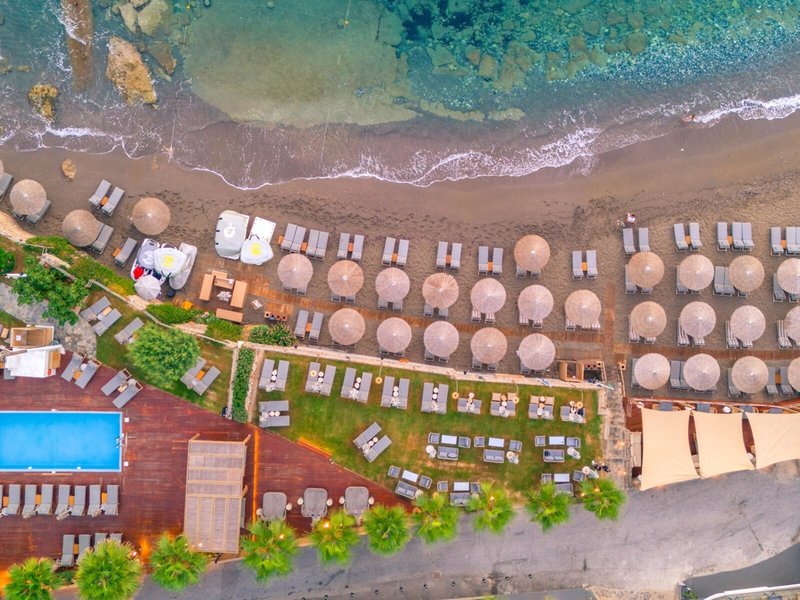Akasha Beach Hotel & Spa 8