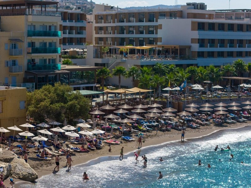 Akasha Beach Hotel & Spa 12