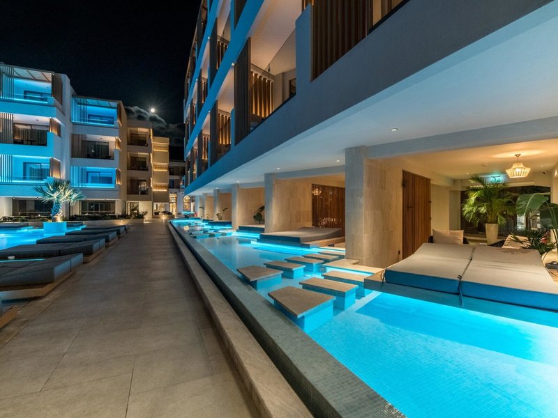Akasha Beach Hotel & Spa 16