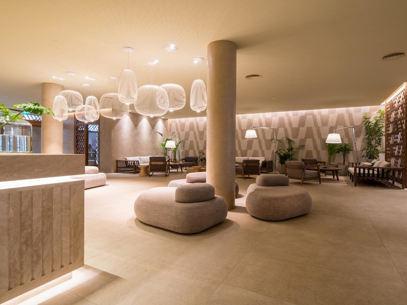 Akasha Beach Hotel & Spa 27