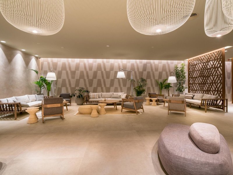 Akasha Beach Hotel & Spa 31