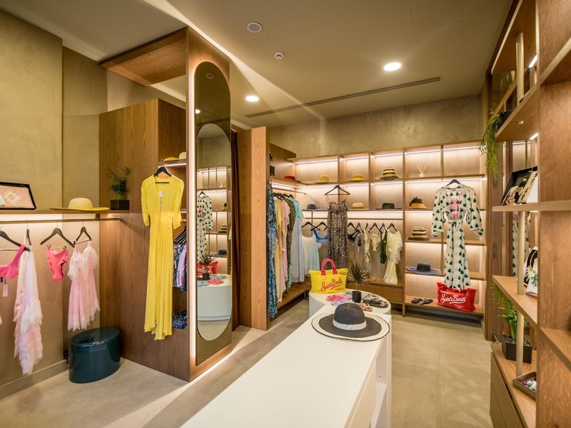 Akasha Beach Hotel & Spa 36