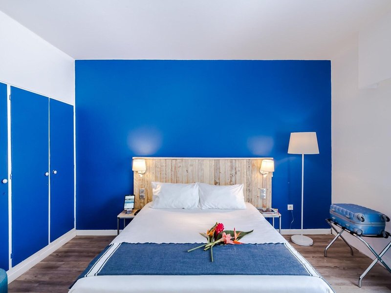 Hotel Le Grand Bleu 35