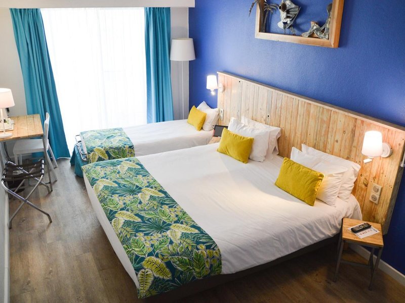 Hotel Le Grand Bleu 36