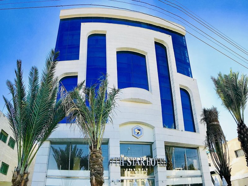 7th Star Hotel Suites 1