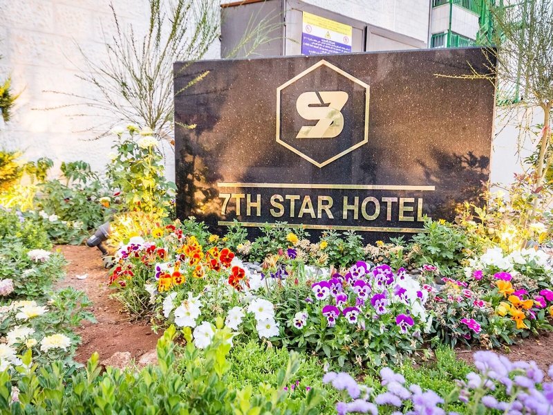 7th Star Hotel Suites 5