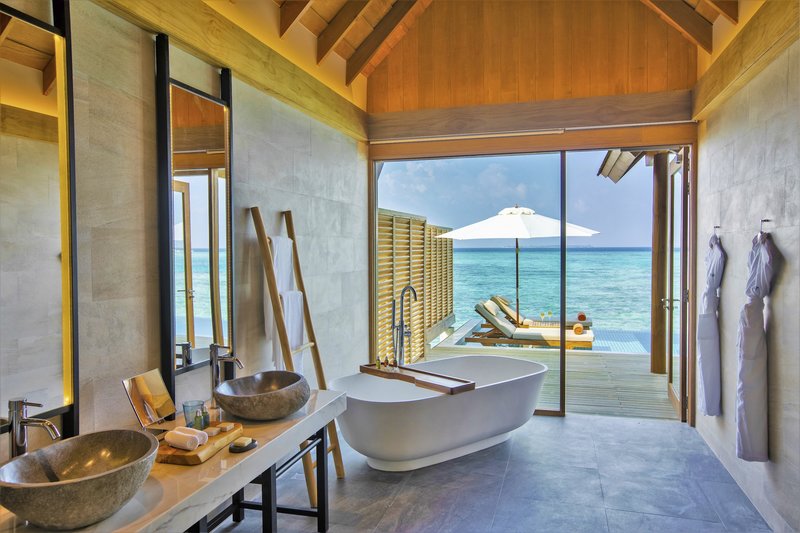 Emerald Faarufushi Resort & Spa 14