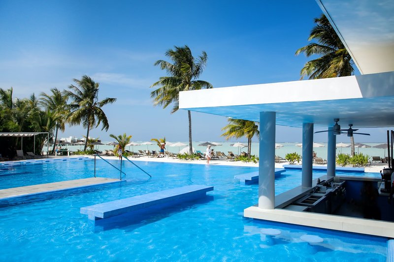 Hotel Riu Atoll 2 - Outdoor Pool