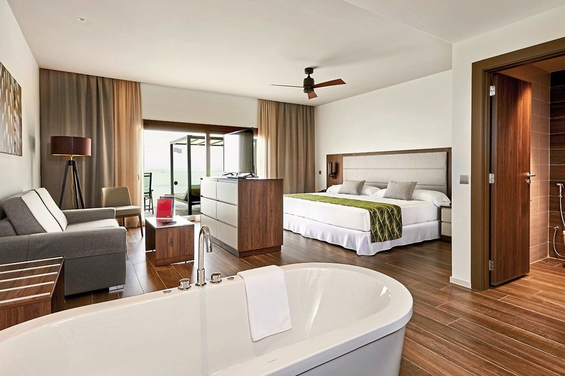 Hotel Riu Atoll 10