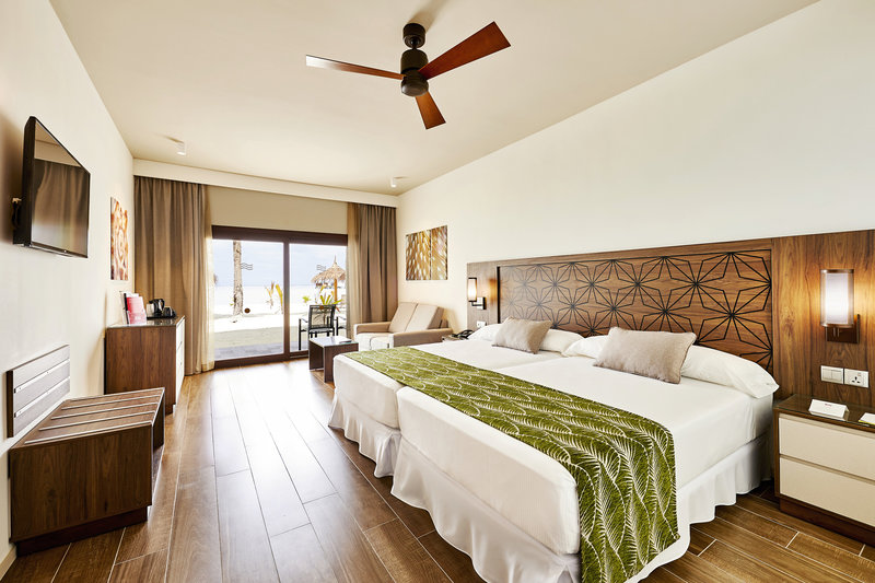 Hotel Riu Atoll 10