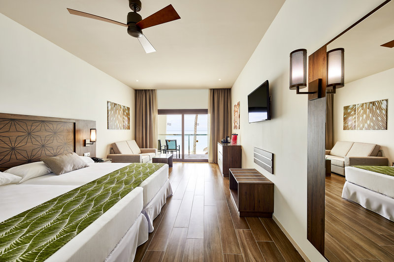 Hotel Riu Atoll 13