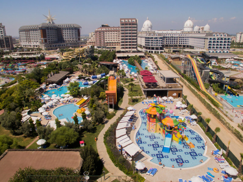 Saturn Palace Resort 7