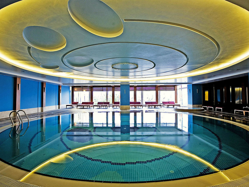 Saturn Palace Resort 11