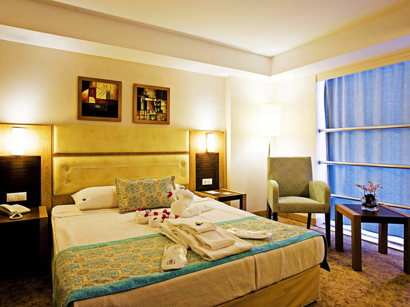 Saturn Palace Resort 26