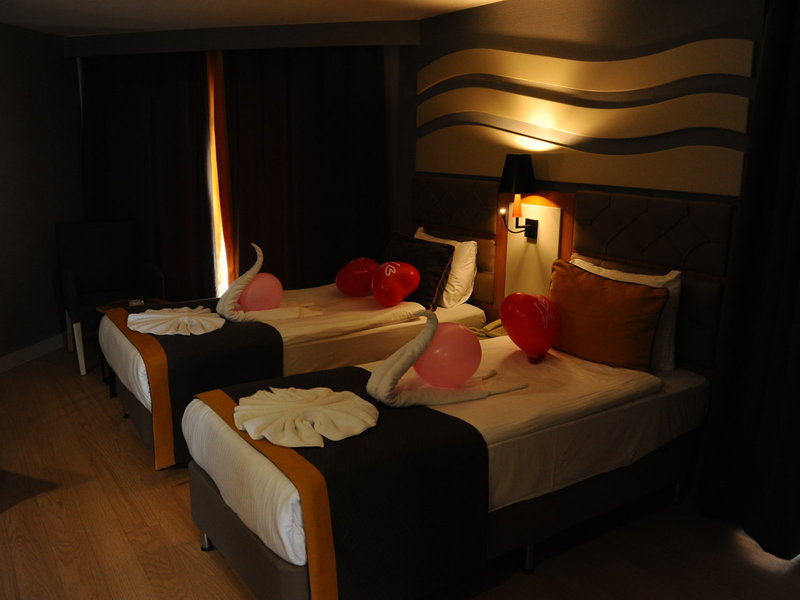 Saturn Palace Resort 28
