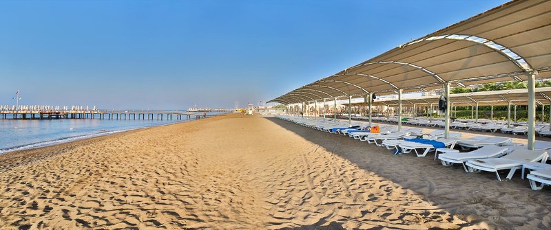 Saturn Palace Resort 18