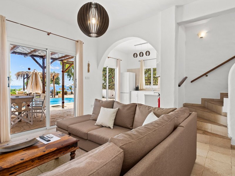 Thalassines Beach Villas 26